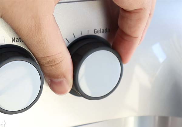 Purificador de água gelado